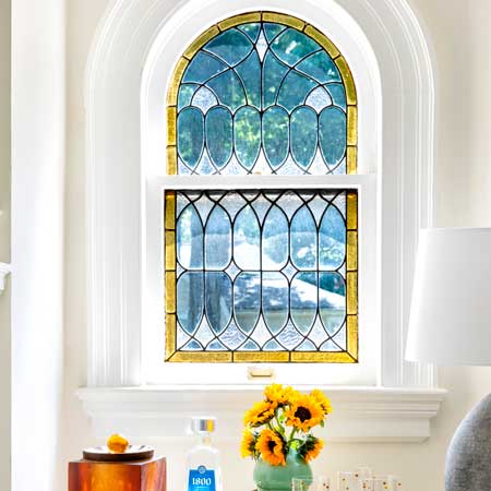 Витражное окно